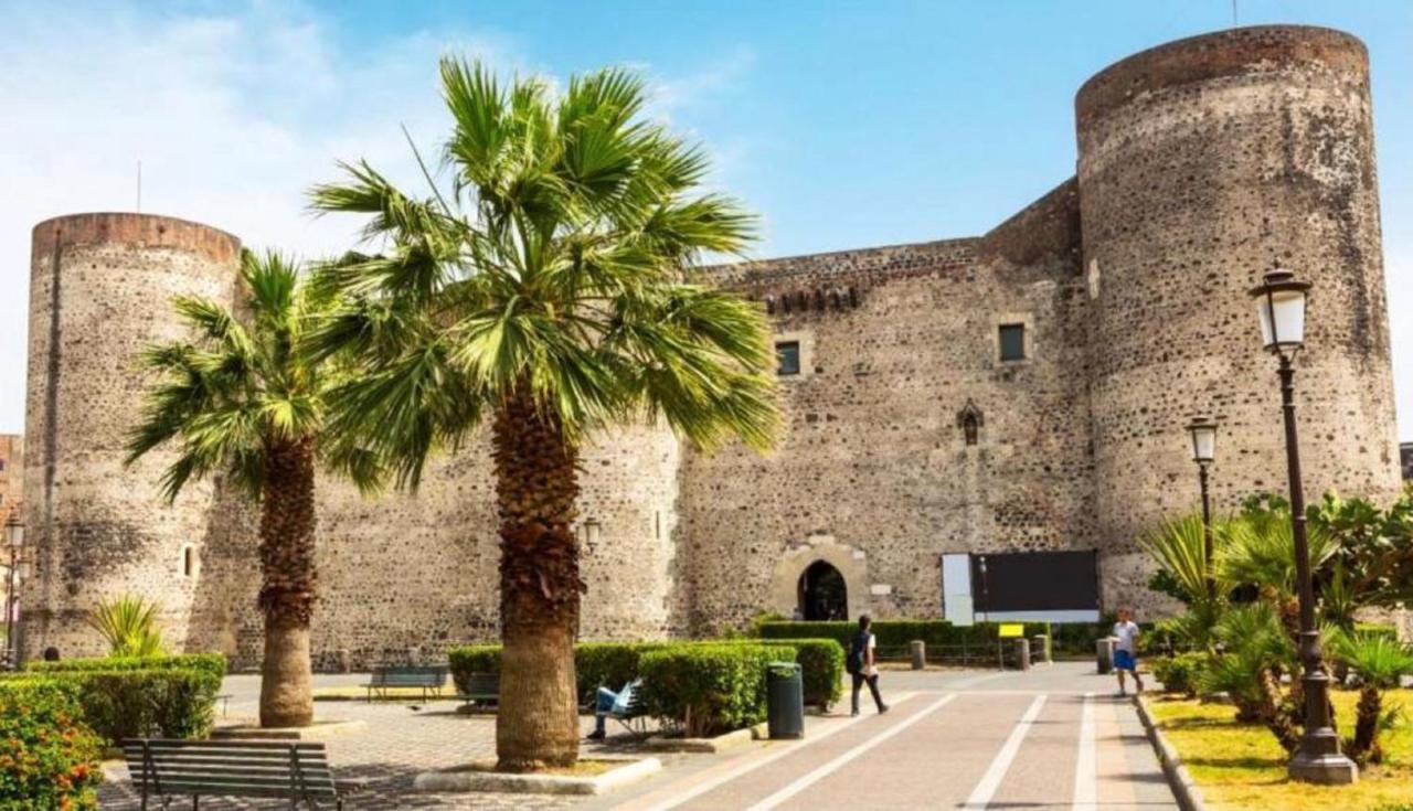 Catania Apartment Borgo Suite Autonomous Kültér fotó